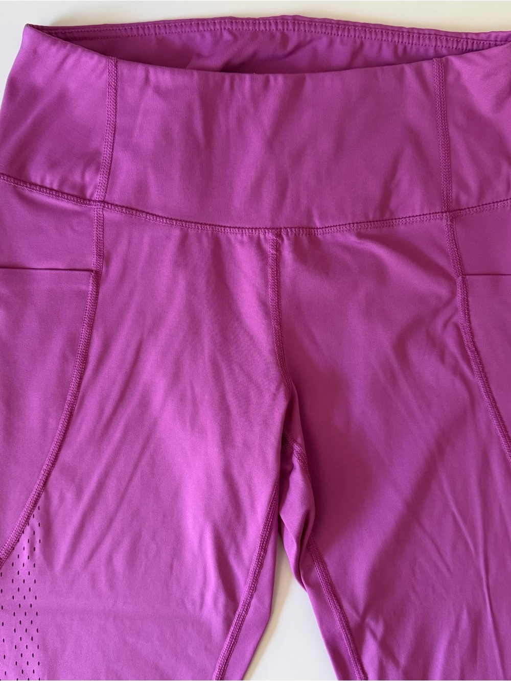 Member’s Mark Everyday Perforated Legging - Picture 2 of 3